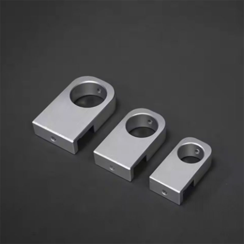 مشابك أنابيب مياه أحواض السمك  - مراجعة Overflow Pipe Clip وسعره